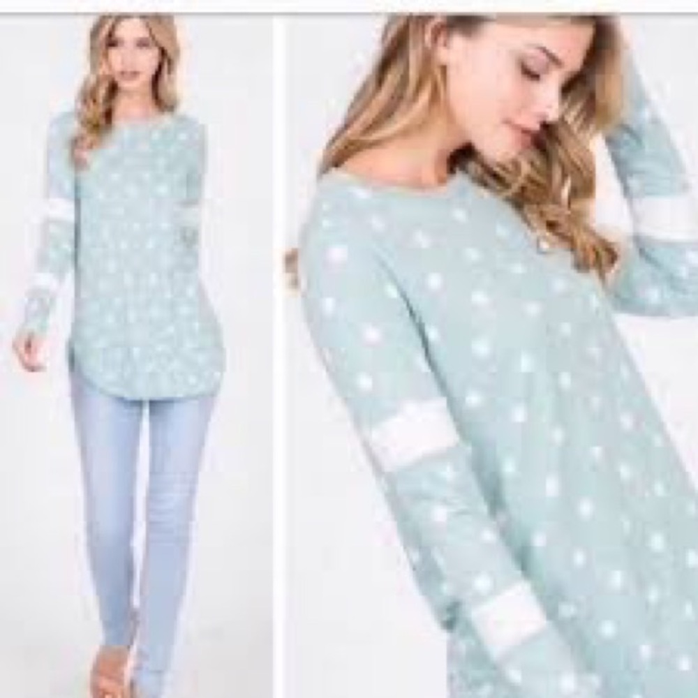 Gorilla Cat Womens Tuna Blue Polka Dot Long Sleeve Crew Neck - Large